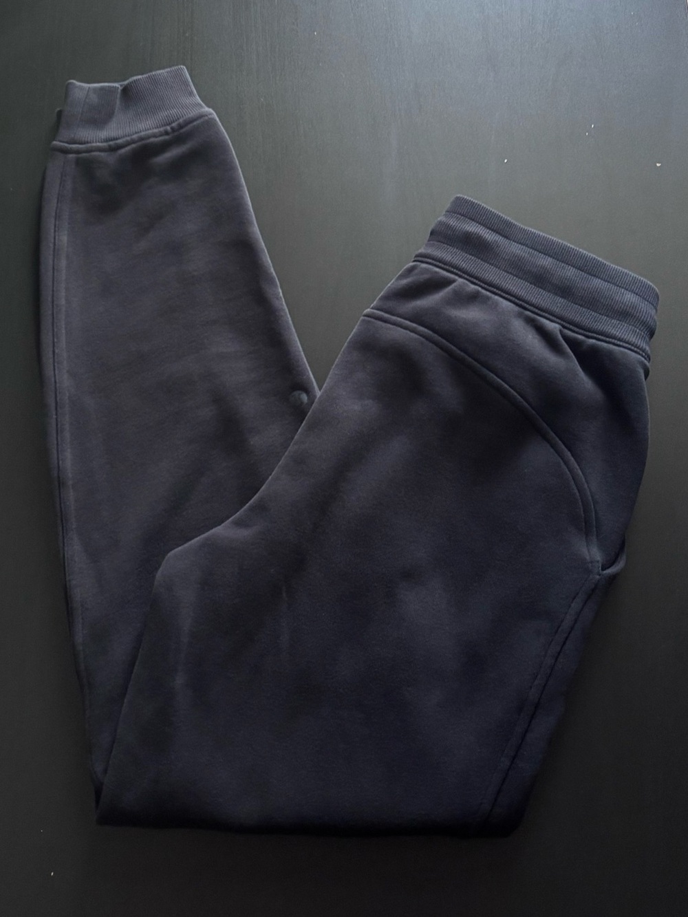 Lululemon Scuba Jogger in Black